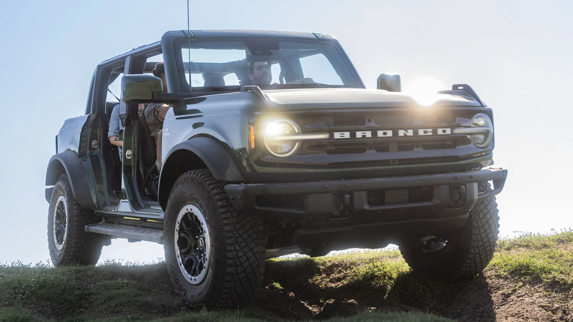 Vista Externa de Ford Bronco Outer Banks